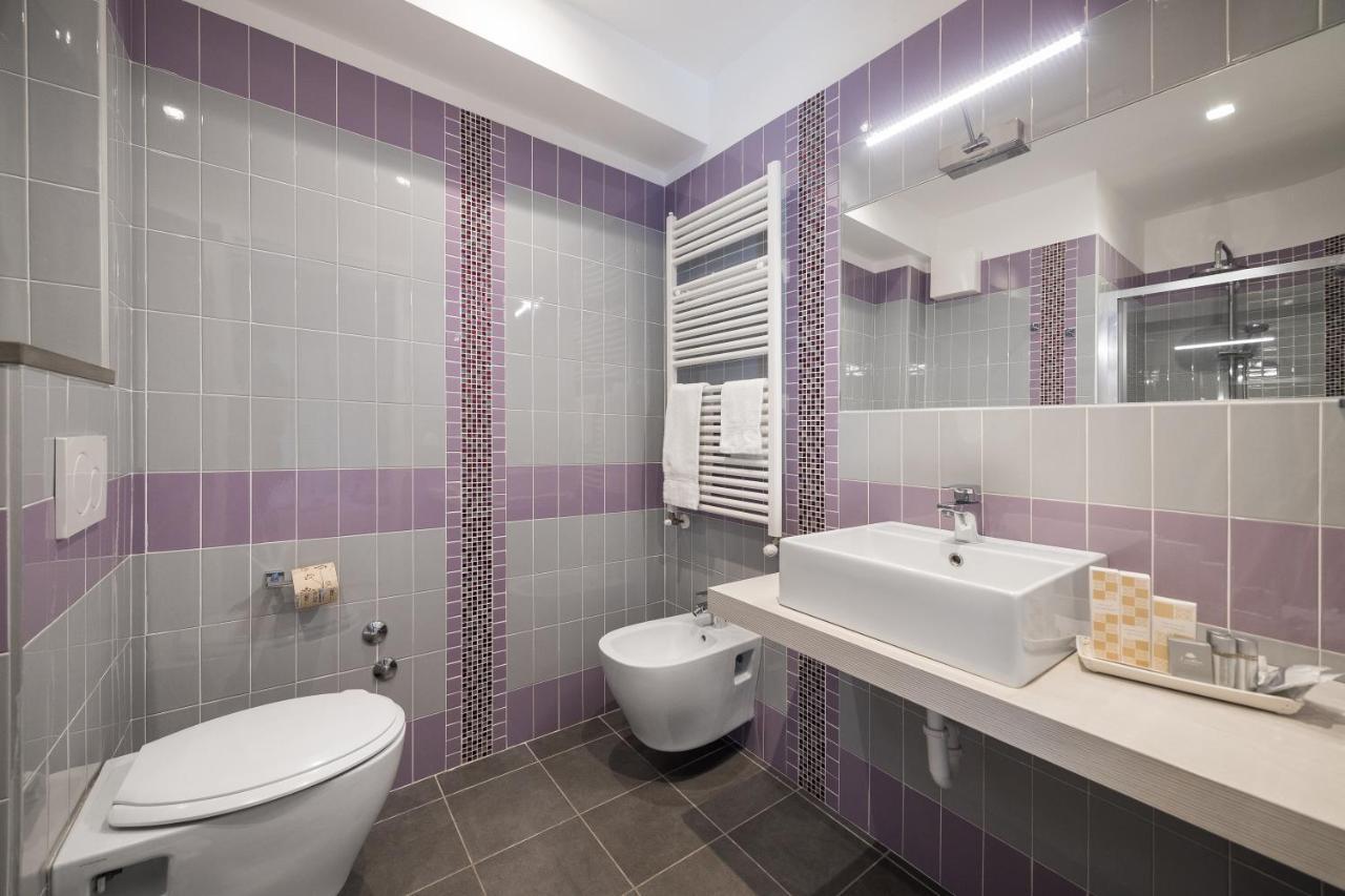 Hotel Amalfi - Smart Hotel Riccione Exterior photo